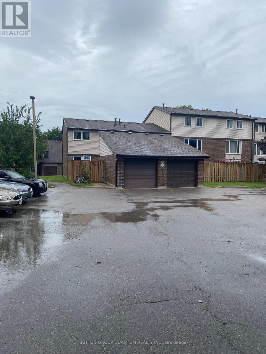 58 - 318 Laurier Avenue Property Photo 4