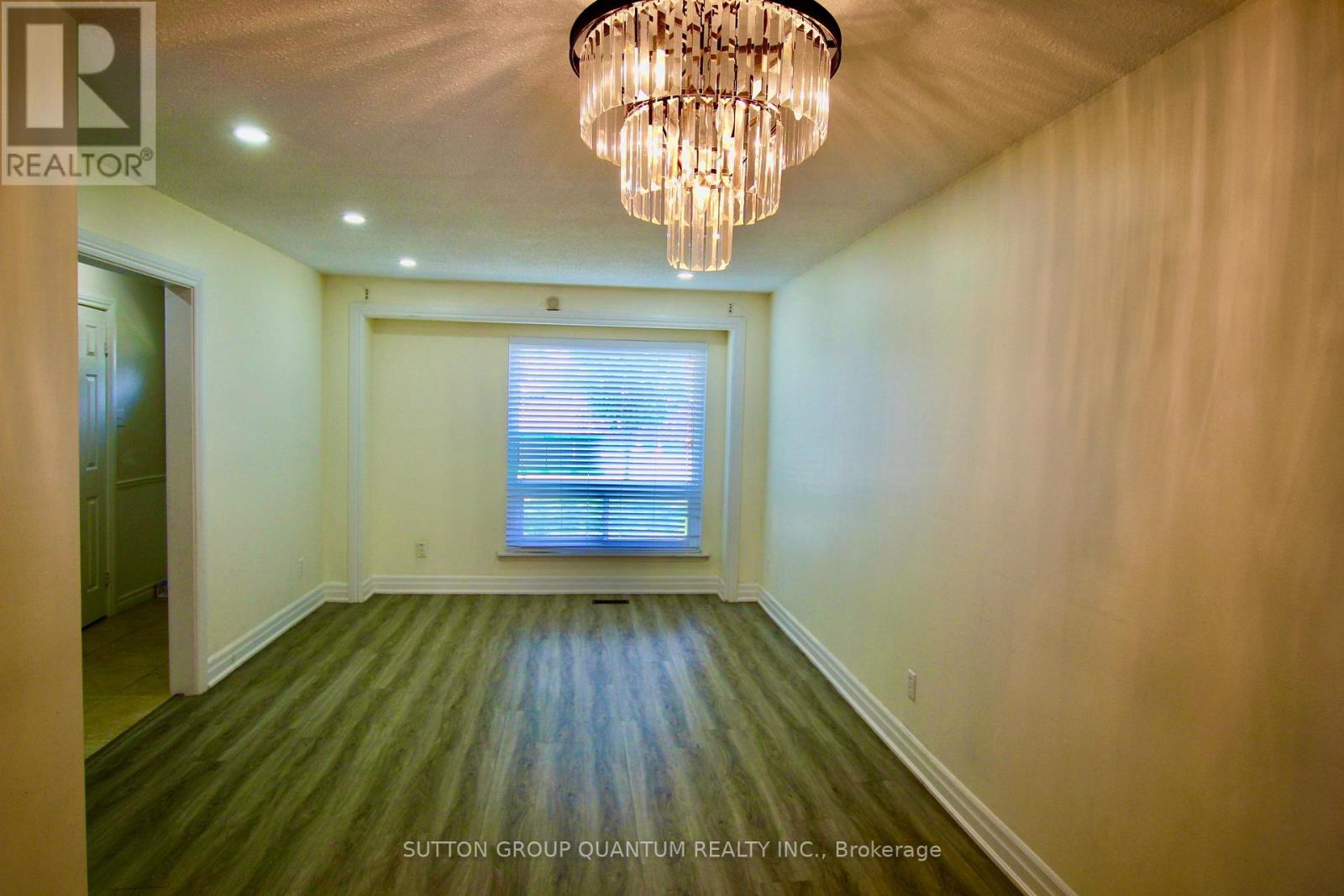 58 - 318 Laurier Avenue Property Photo 7