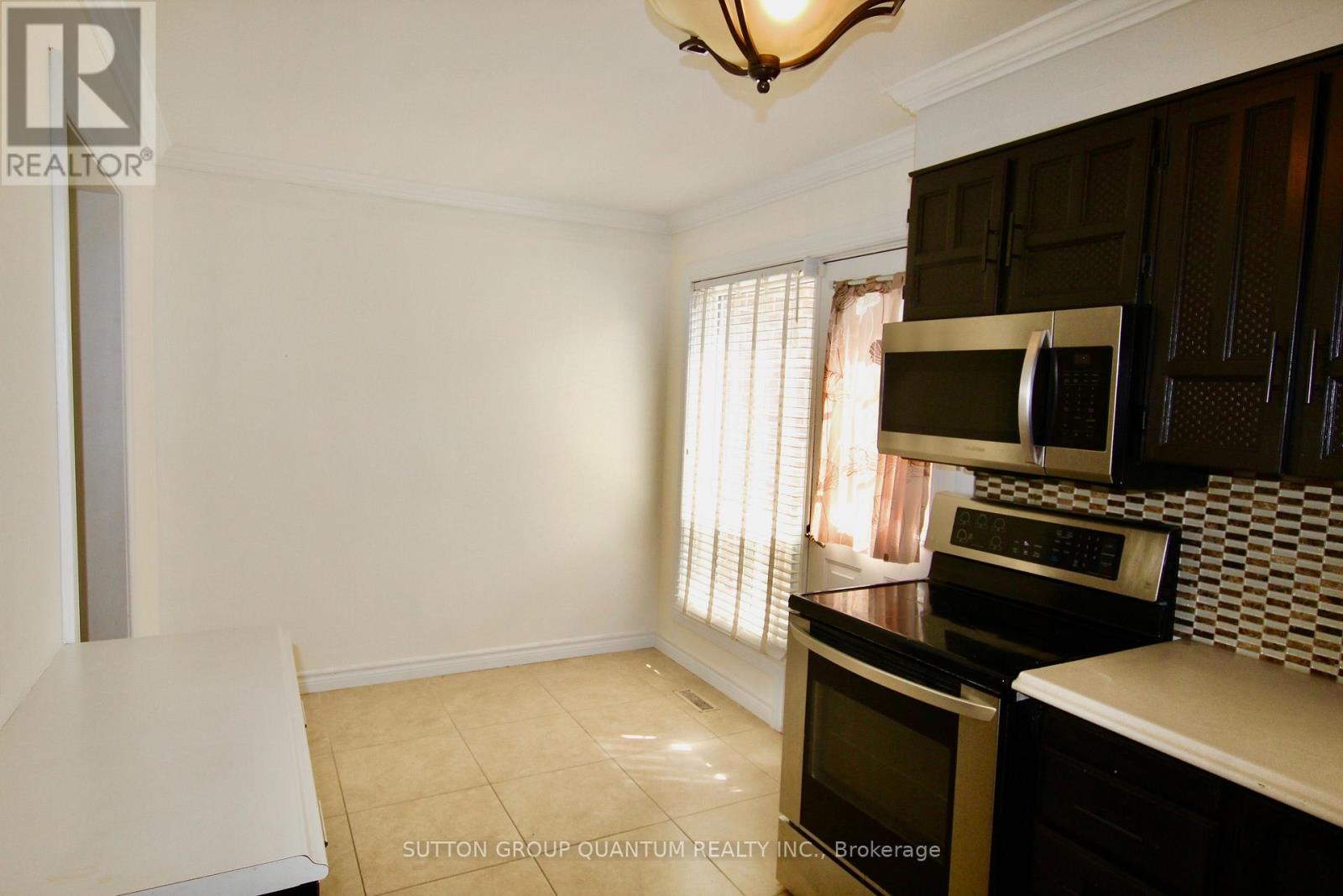 58 - 318 Laurier Avenue Property Photo 10