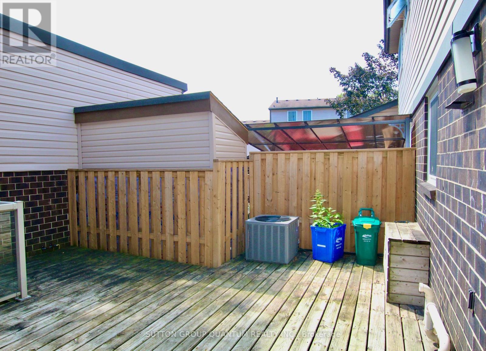 58 - 318 Laurier Avenue Property Photo 14