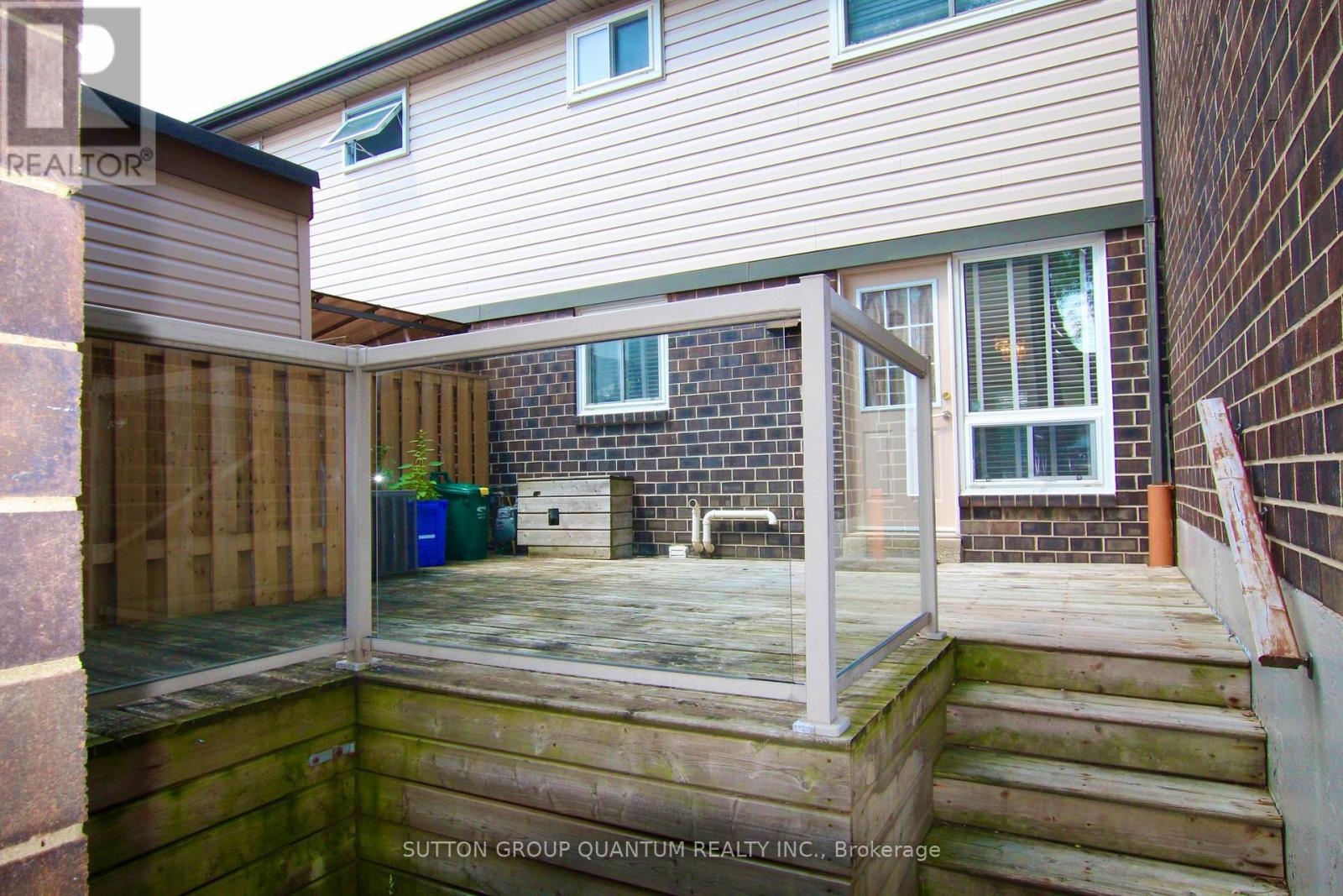 58 - 318 Laurier Avenue Property Photo 16
