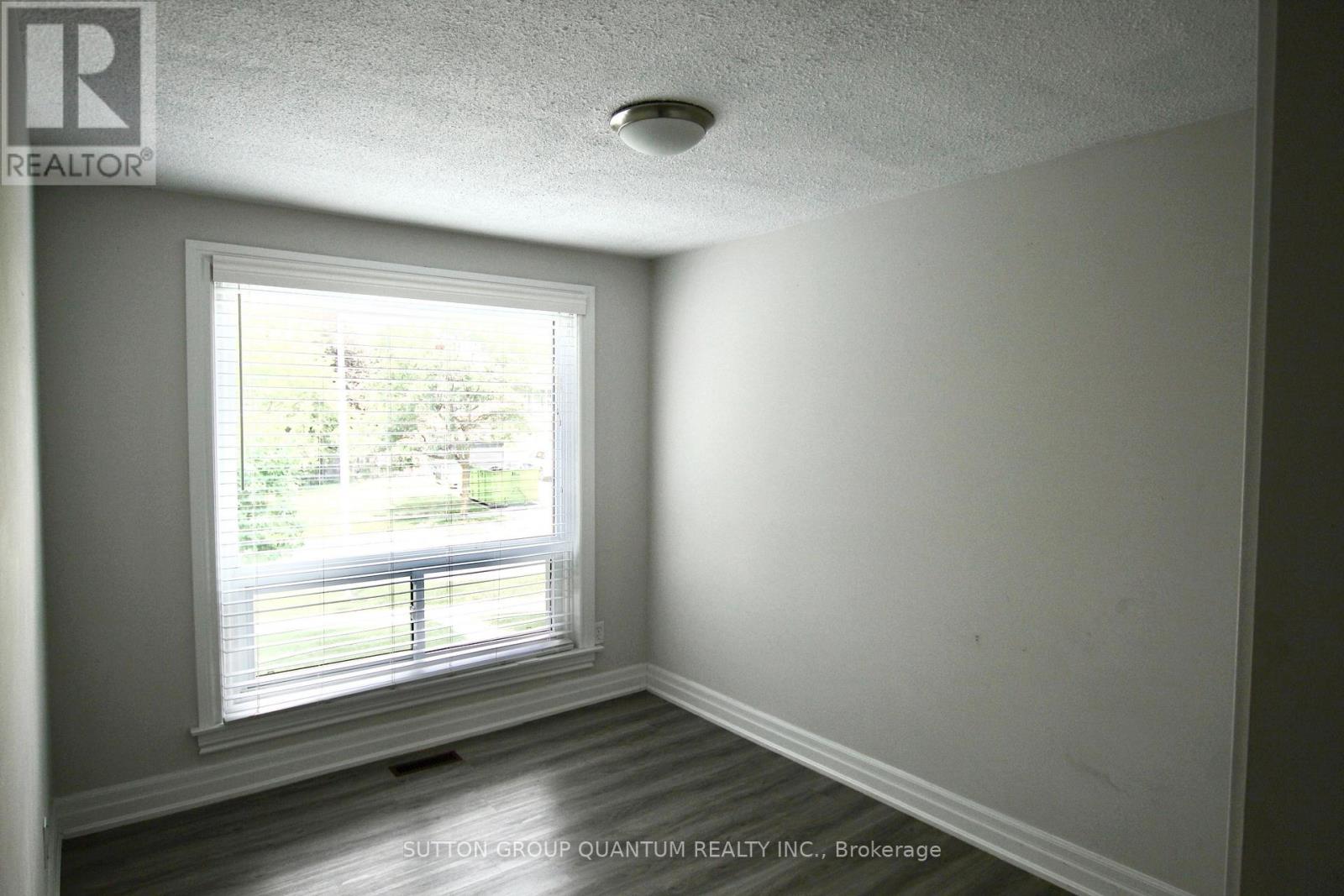 58 - 318 Laurier Avenue Property Photo 20