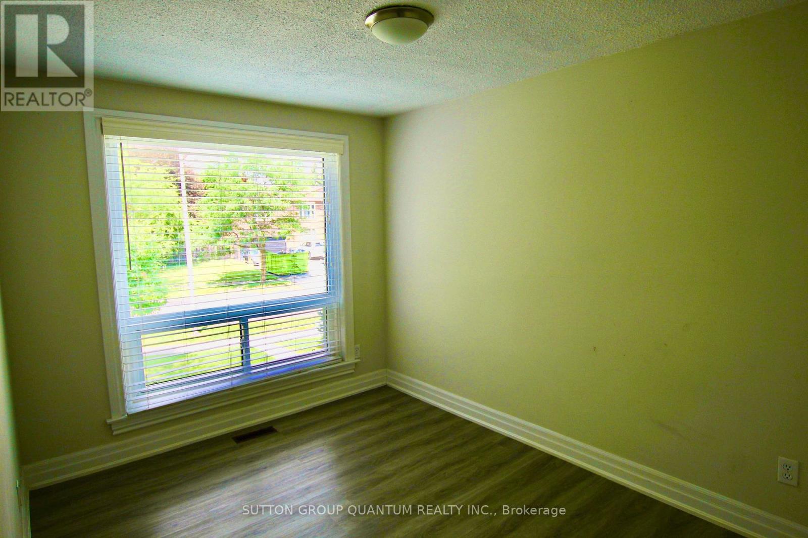 58 - 318 Laurier Avenue Property Photo 22