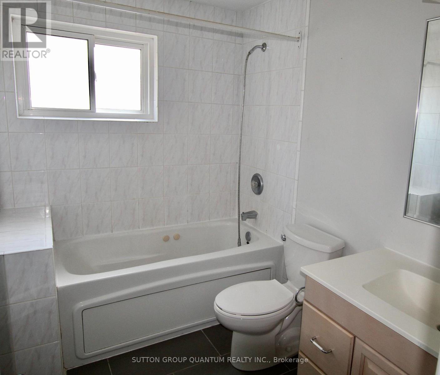 58 - 318 Laurier Avenue Property Photo 23