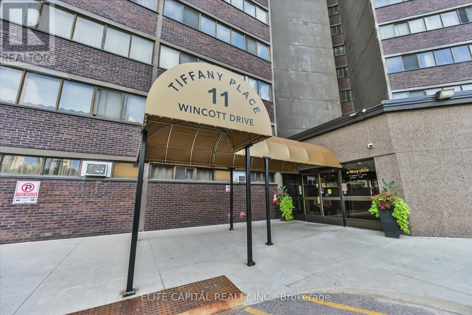 #1710 - 11 Wincott Drive Property Photo 3