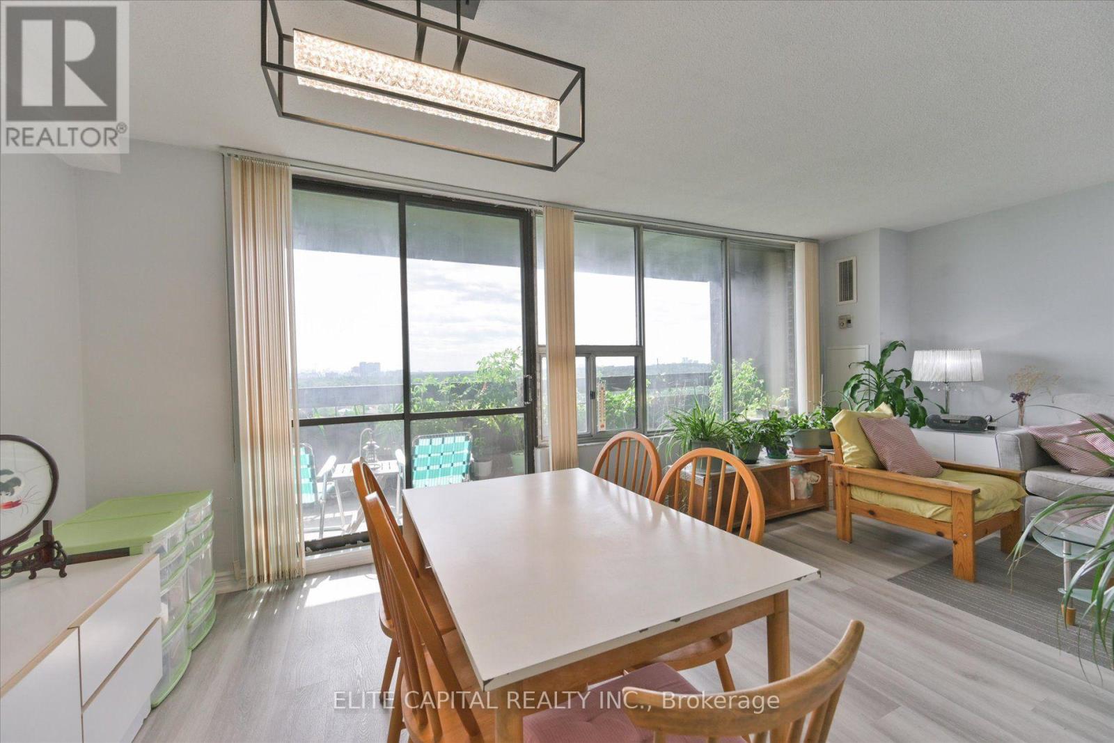 #1710 - 11 Wincott Drive Property Photo 15