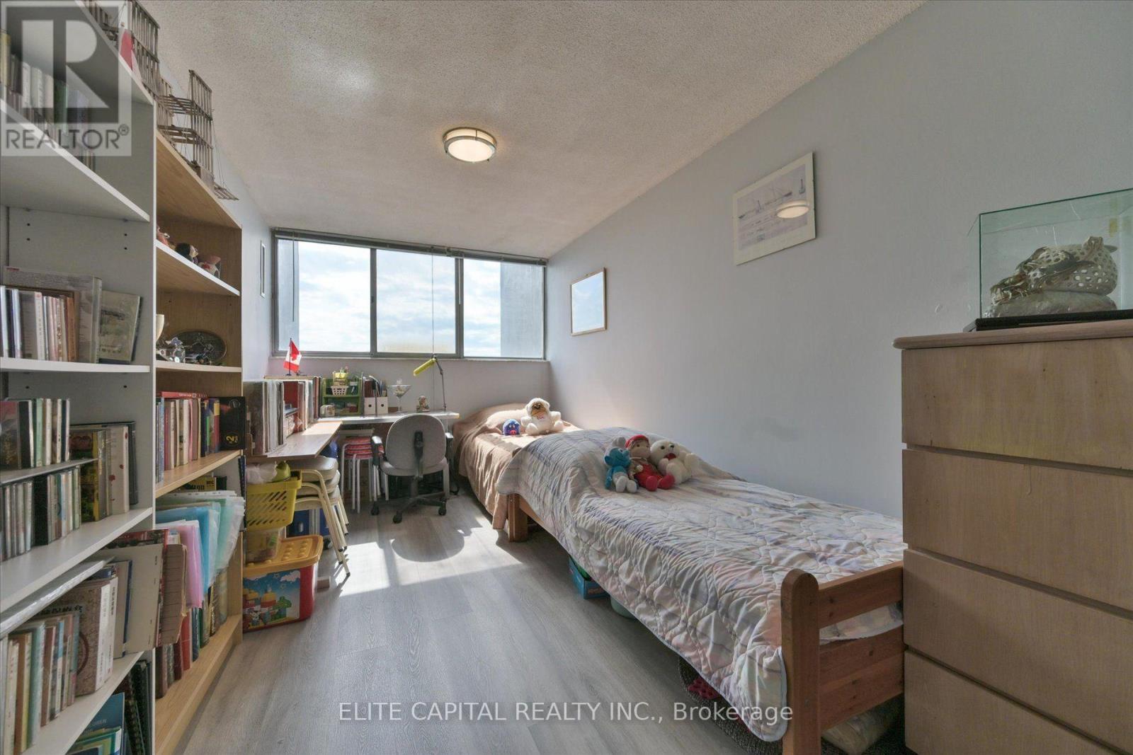 #1710 - 11 Wincott Drive Property Photo 19