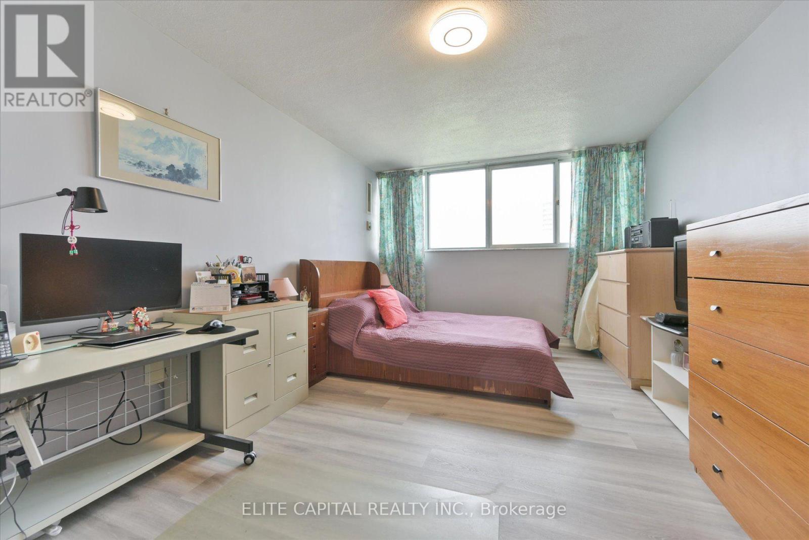 #1710 - 11 Wincott Drive Property Photo 23