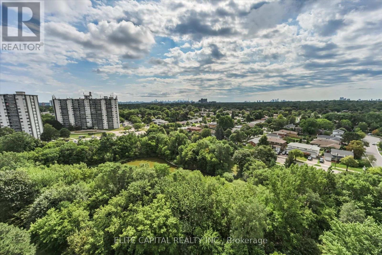 #1710 - 11 Wincott Drive Property Photo 26