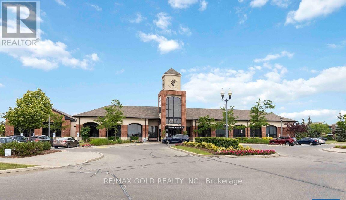 213 - 25 Via Rosedale Way Property Photo 2