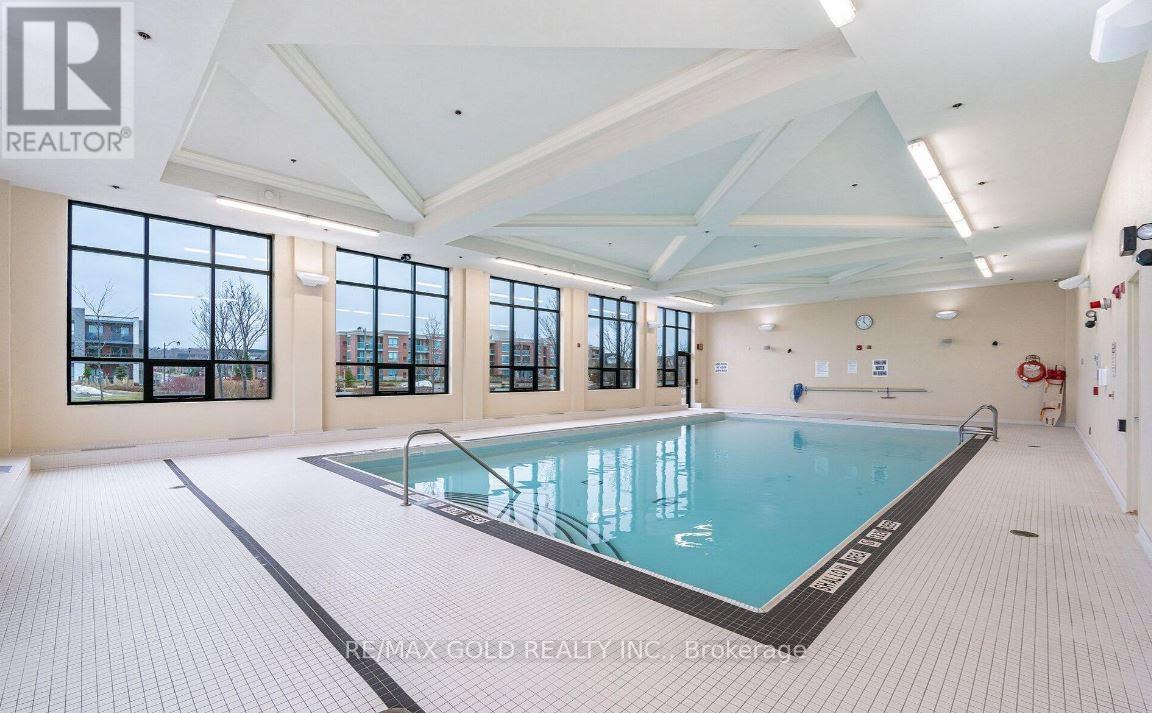 213 - 25 Via Rosedale Way Property Photo 13