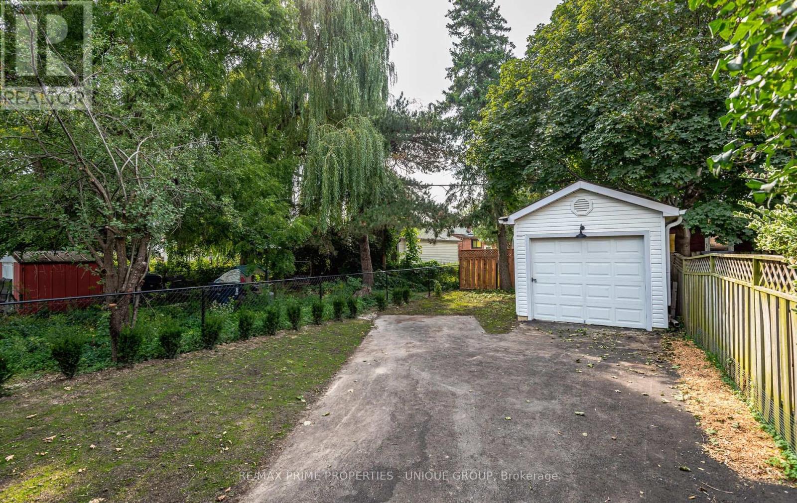 3 - 45 Astoria Avenue Property Photo 19
