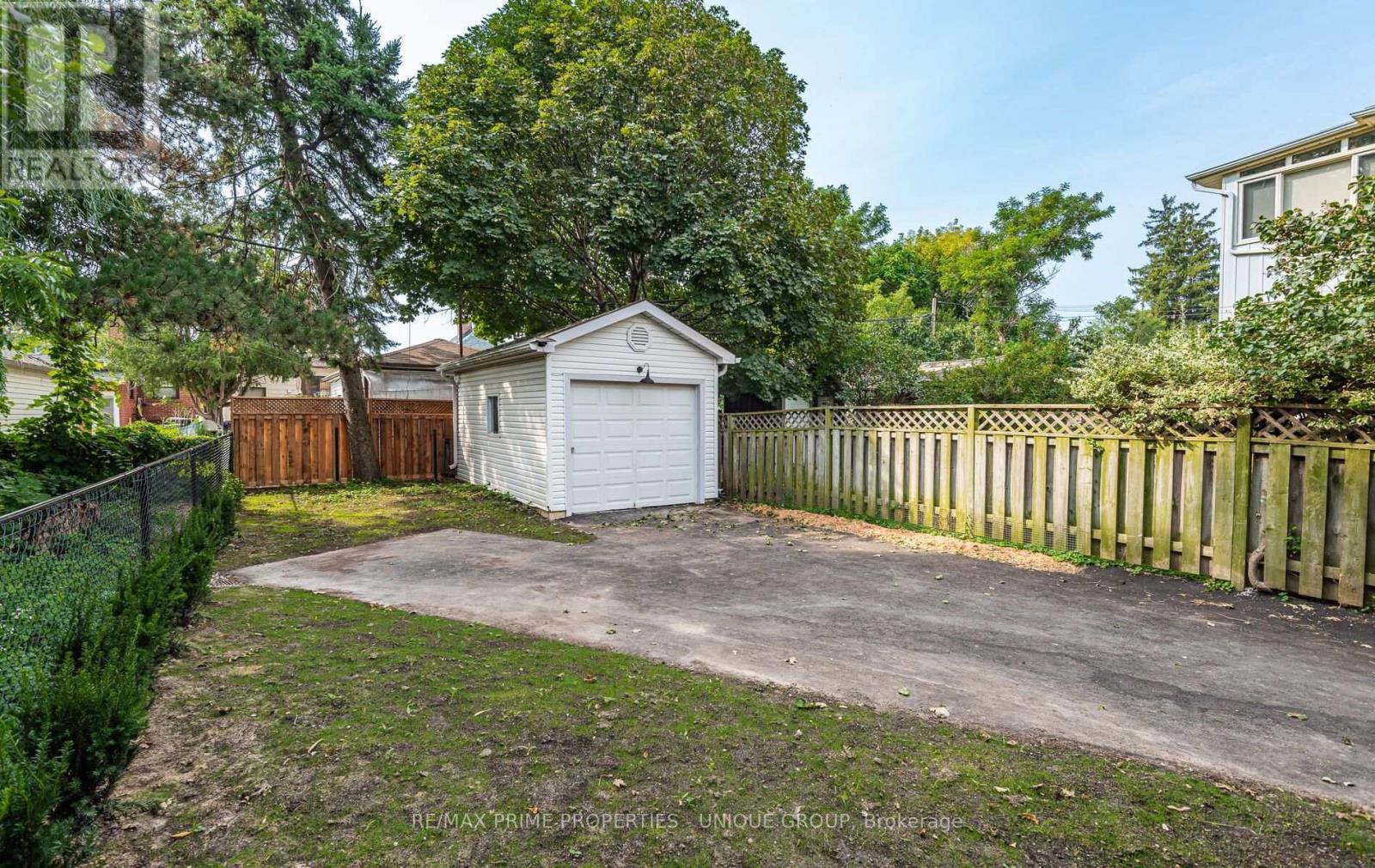 3 - 45 Astoria Avenue Property Photo 20