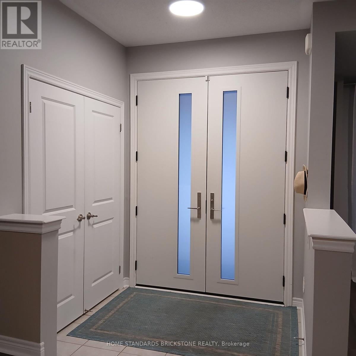 3058 Eberly Woods Drive Property Photo 3