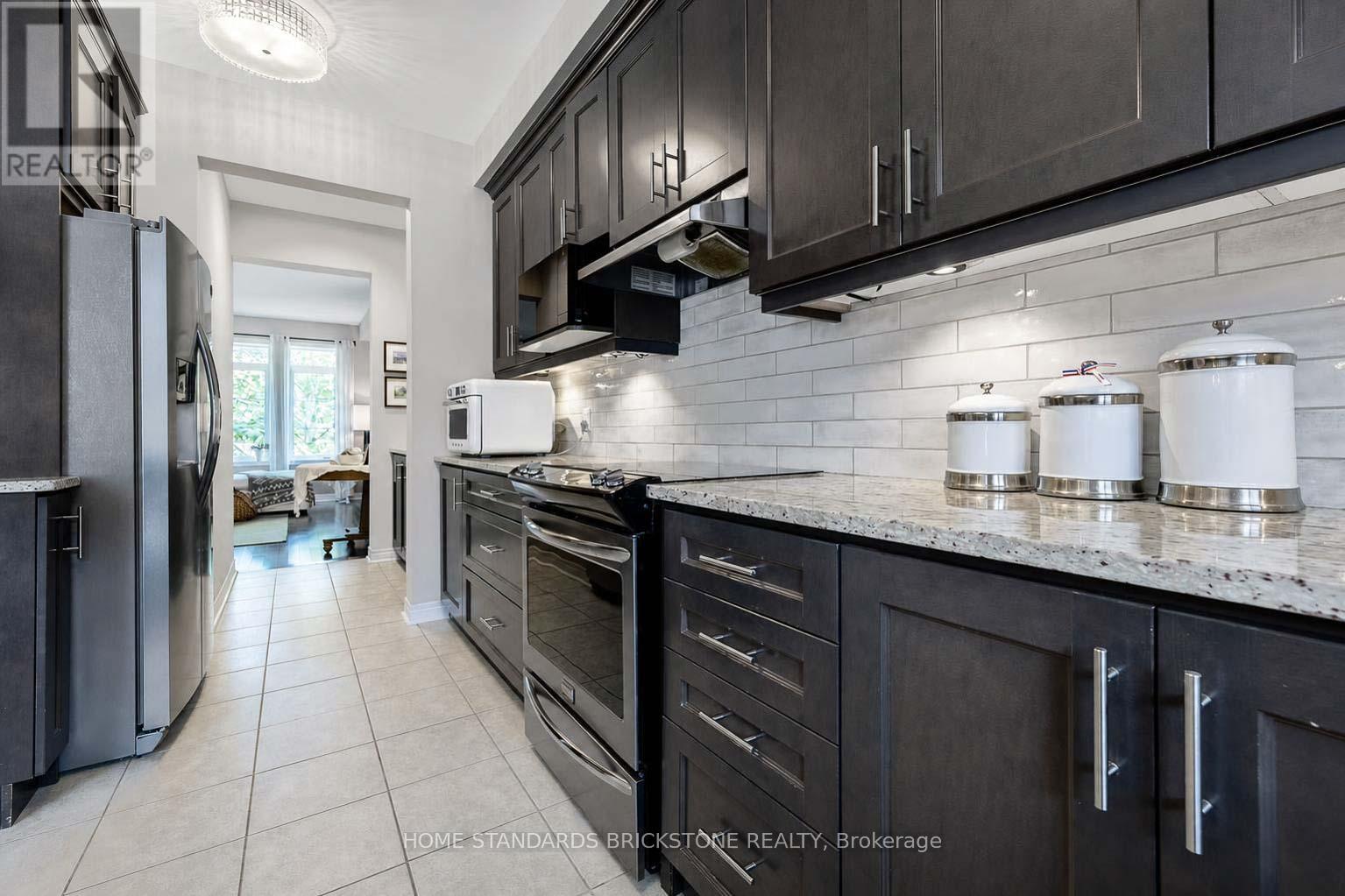 3058 Eberly Woods Drive Property Photo 11