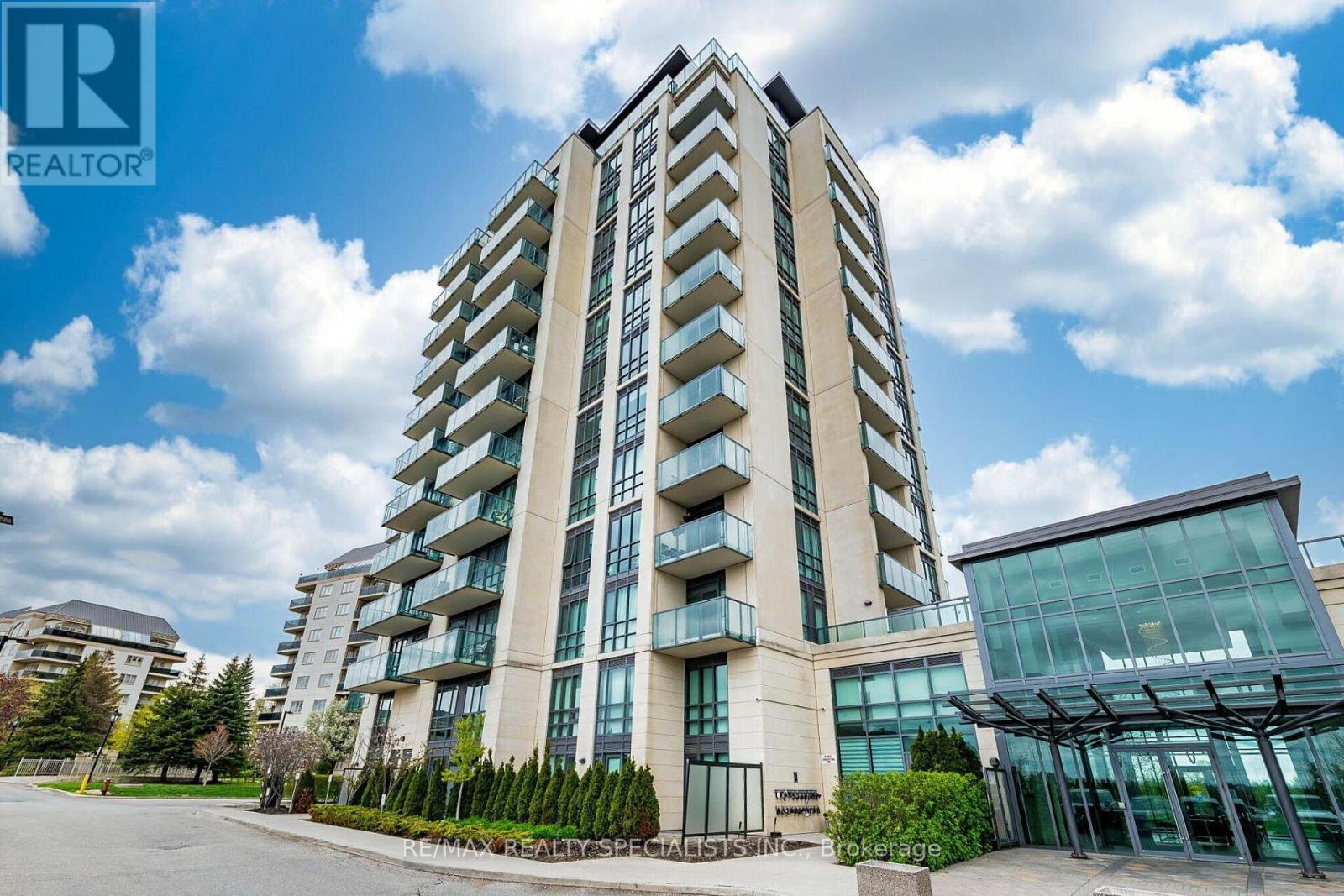 805 - 45 YORKLAND BOULEVARD