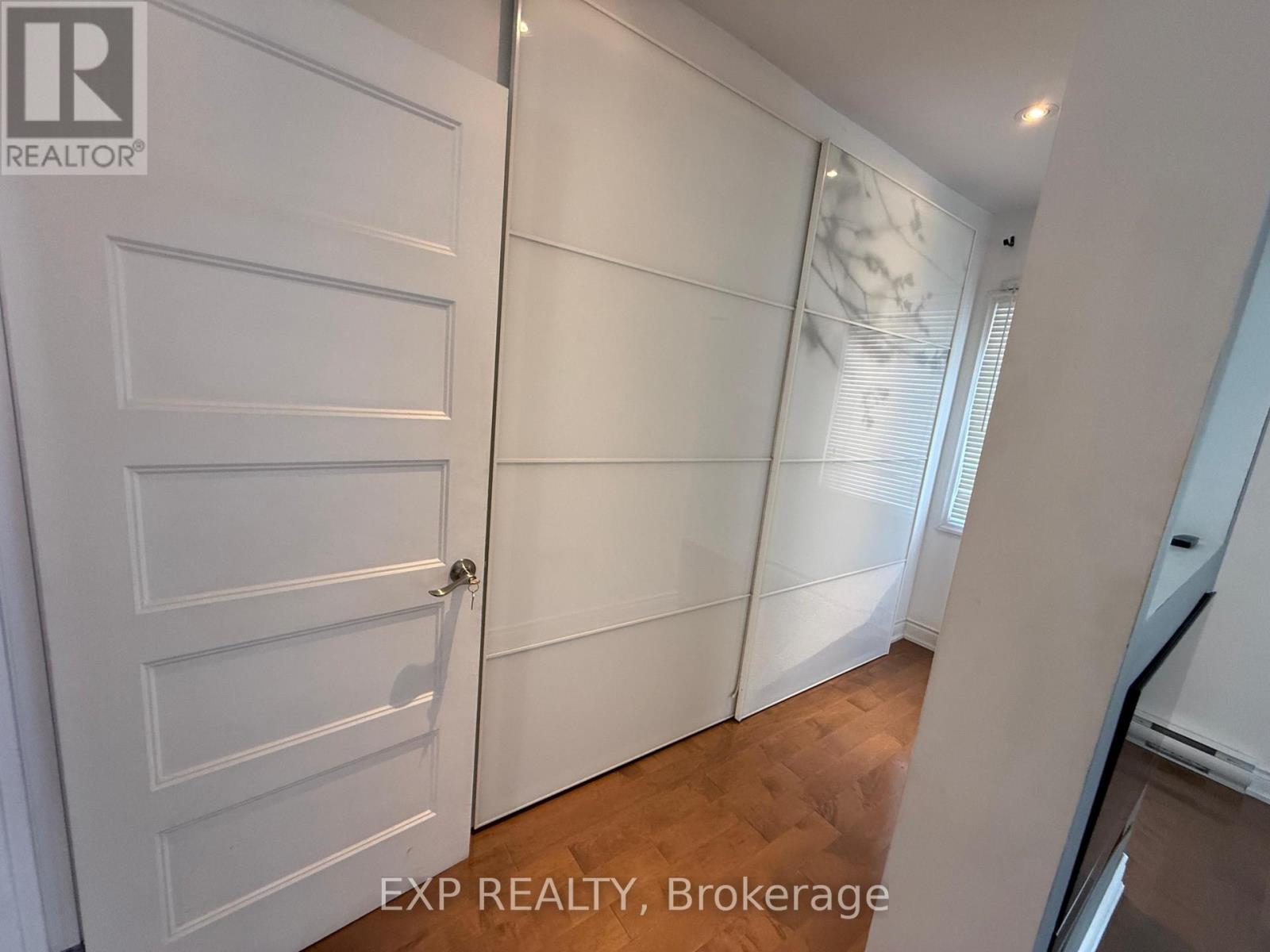 2f And 3f - 7 Lansdowne Avenue Property Photo 6