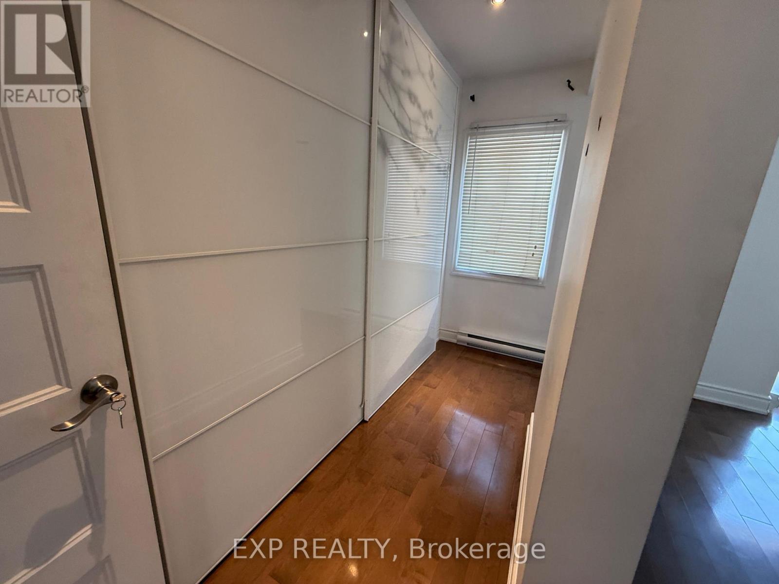2f And 3f - 7 Lansdowne Avenue Property Photo 7