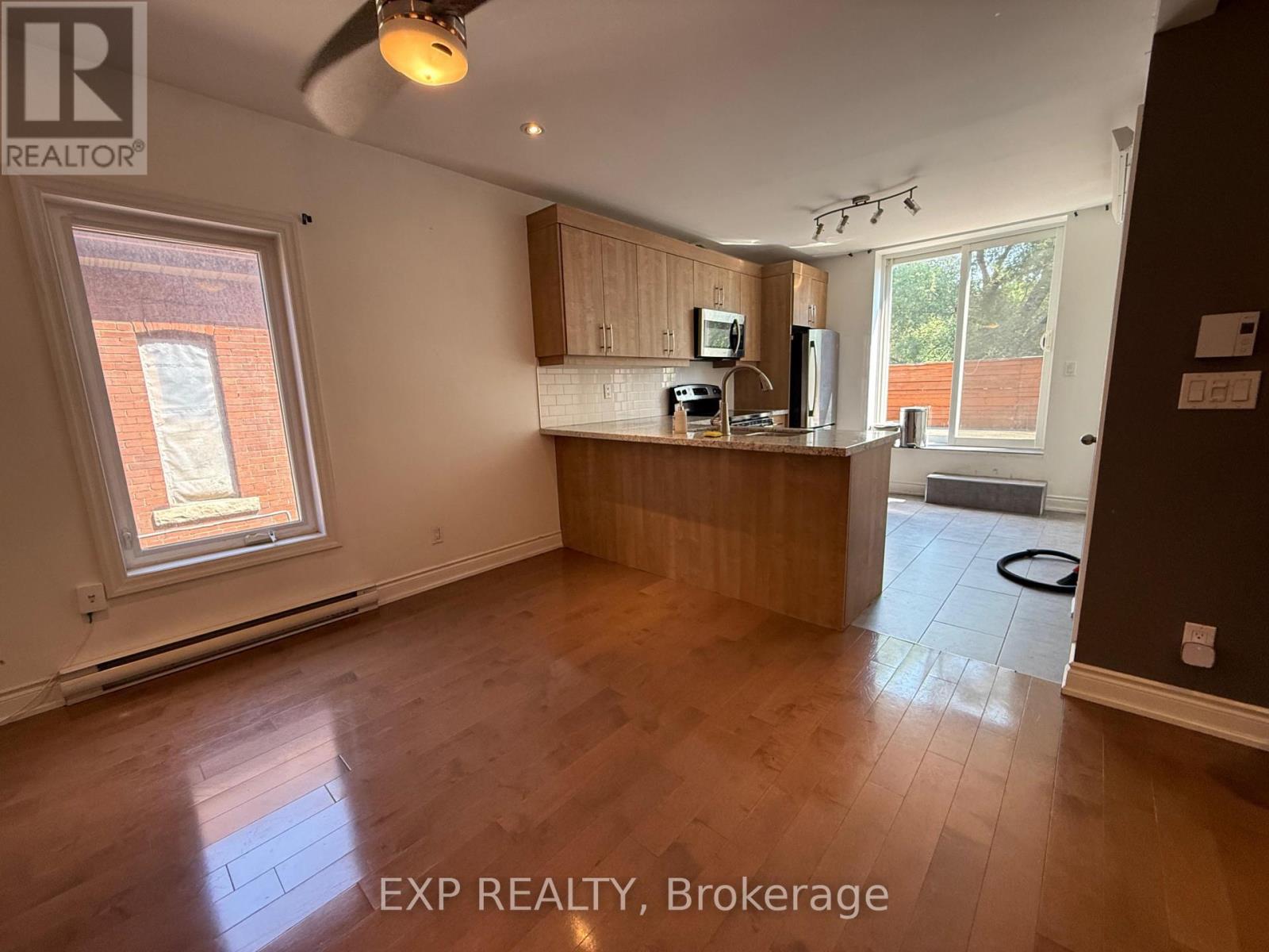 2f And 3f - 7 Lansdowne Avenue Property Photo 8