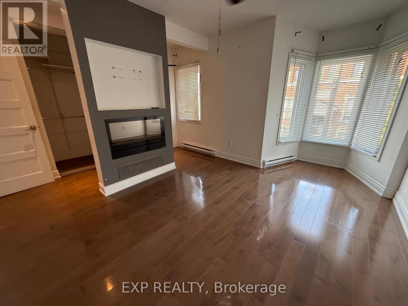 2f And 3f - 7 Lansdowne Avenue Property Photo 11
