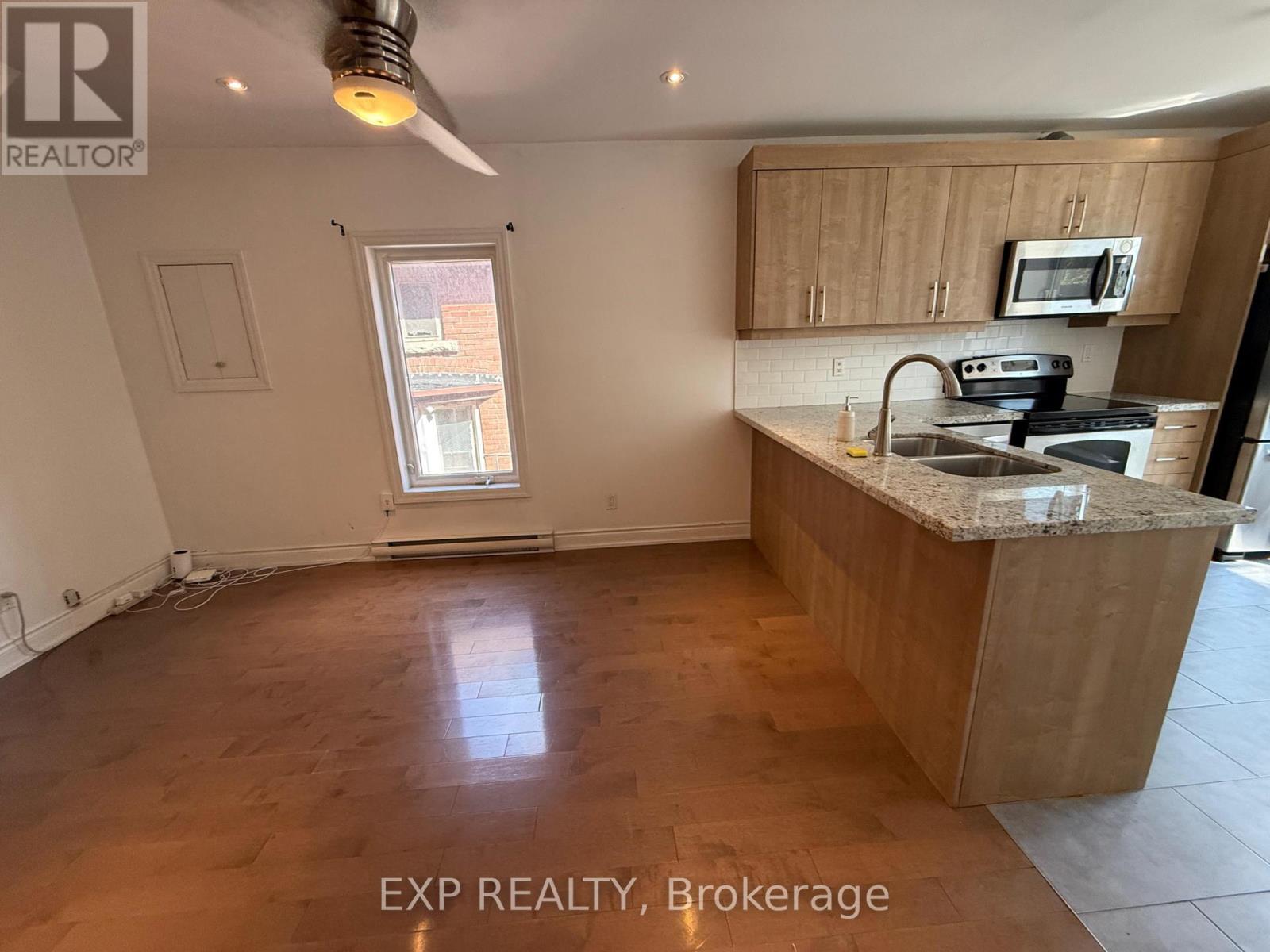 2f And 3f - 7 Lansdowne Avenue Property Photo 12