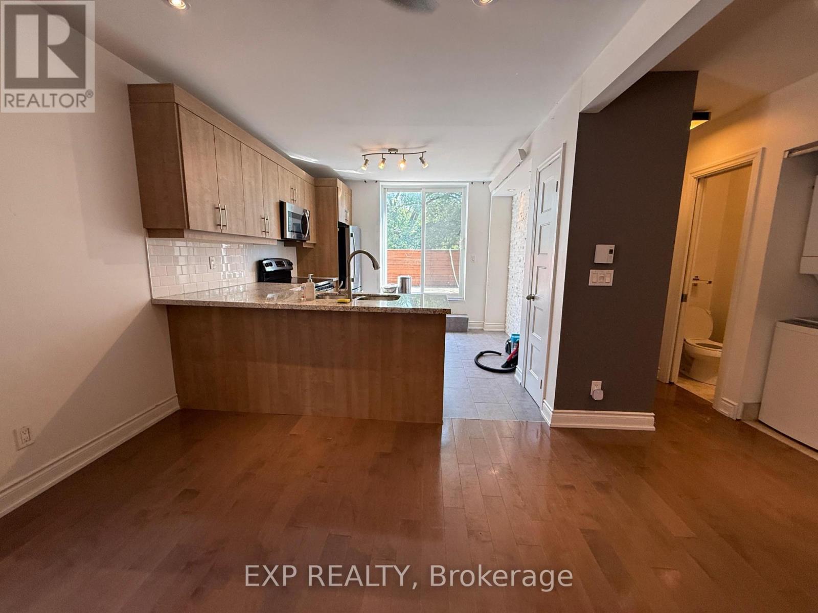 2f And 3f - 7 Lansdowne Avenue Property Photo 21