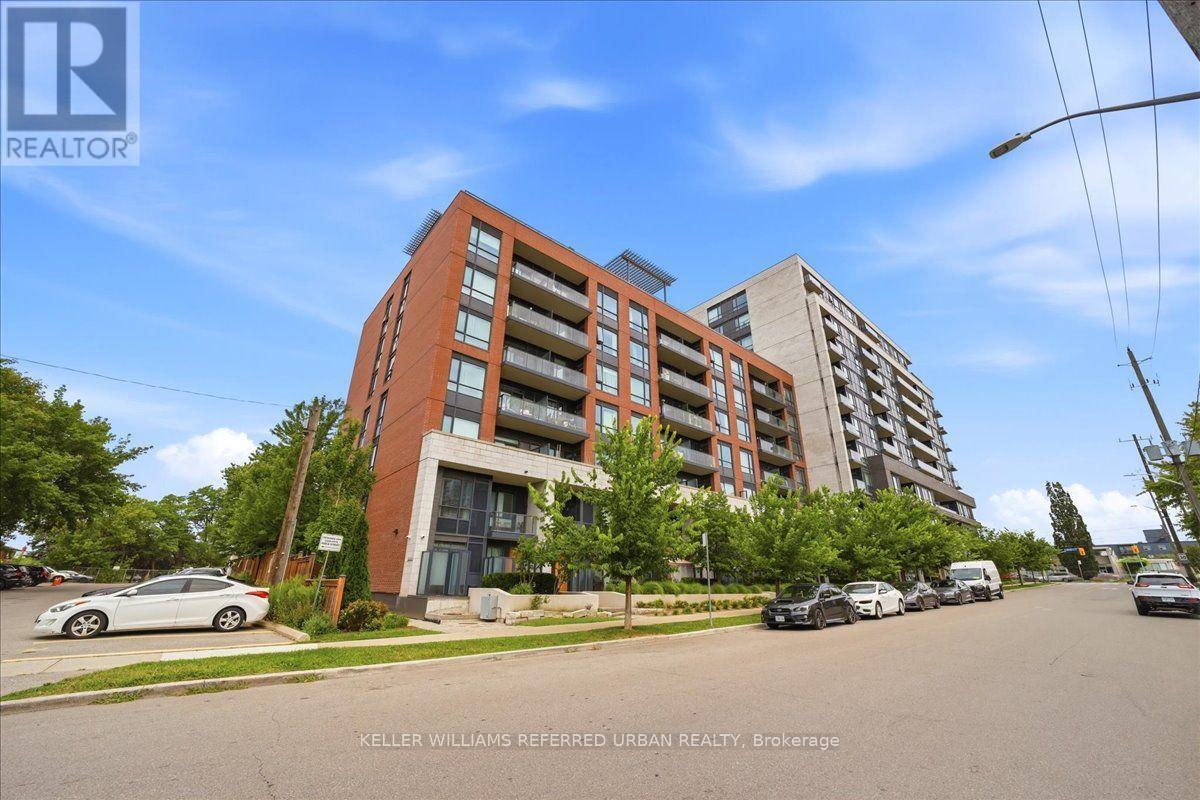 111 - 2800 KEELE STREET Property Photo 1
