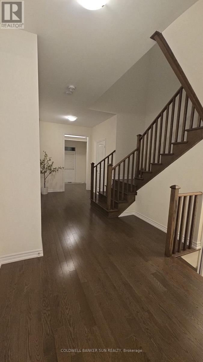 36 Bavenden Crescent Property Photo 12