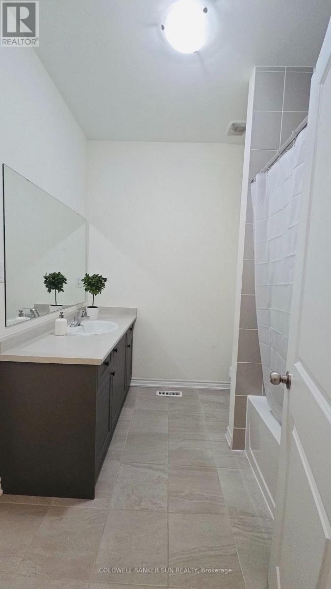 36 Bavenden Crescent Property Photo 30