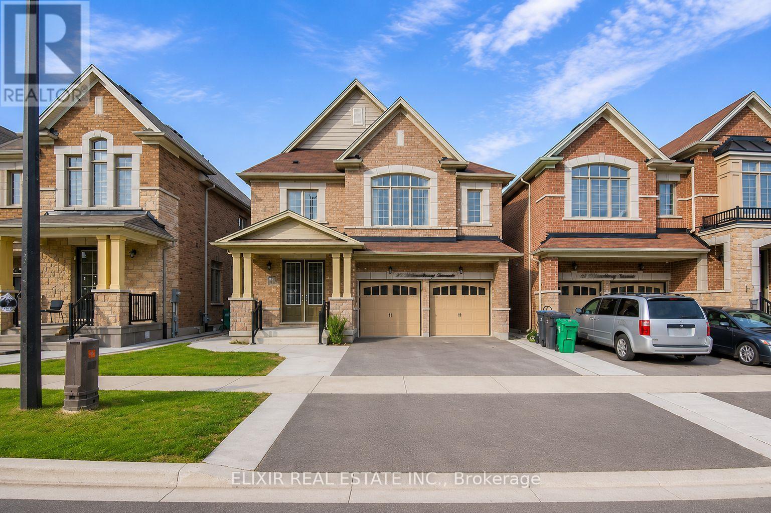 40 WHEATBERRY CRESCENT Property Photo 1