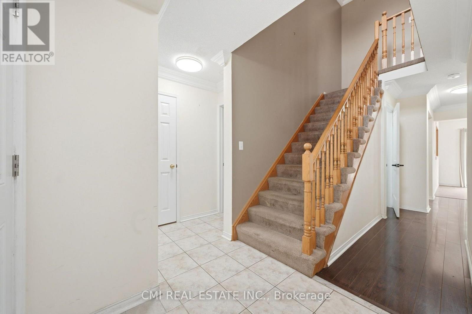 366 Marshall Crescent Property Photo 8