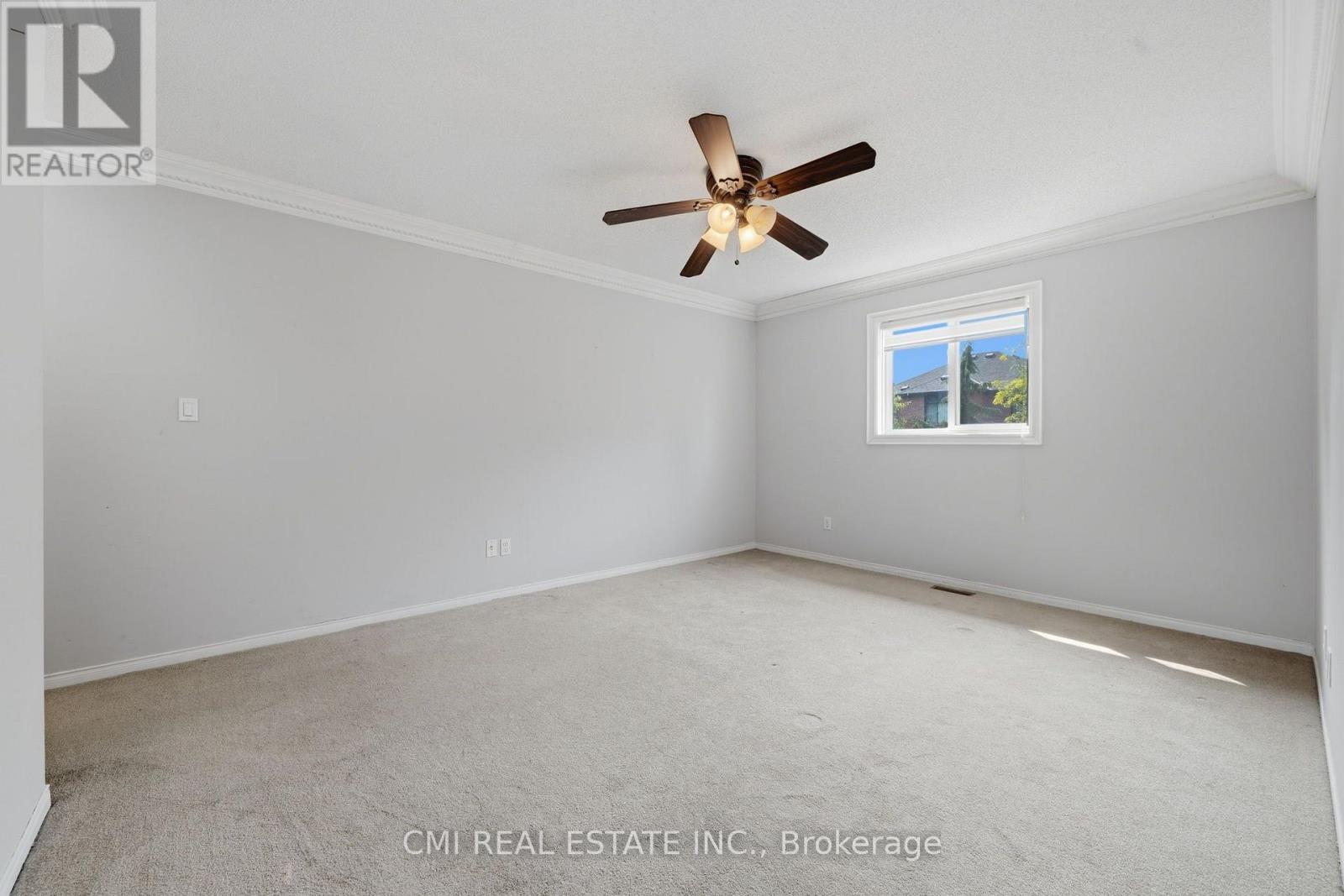 366 Marshall Crescent Property Photo 24