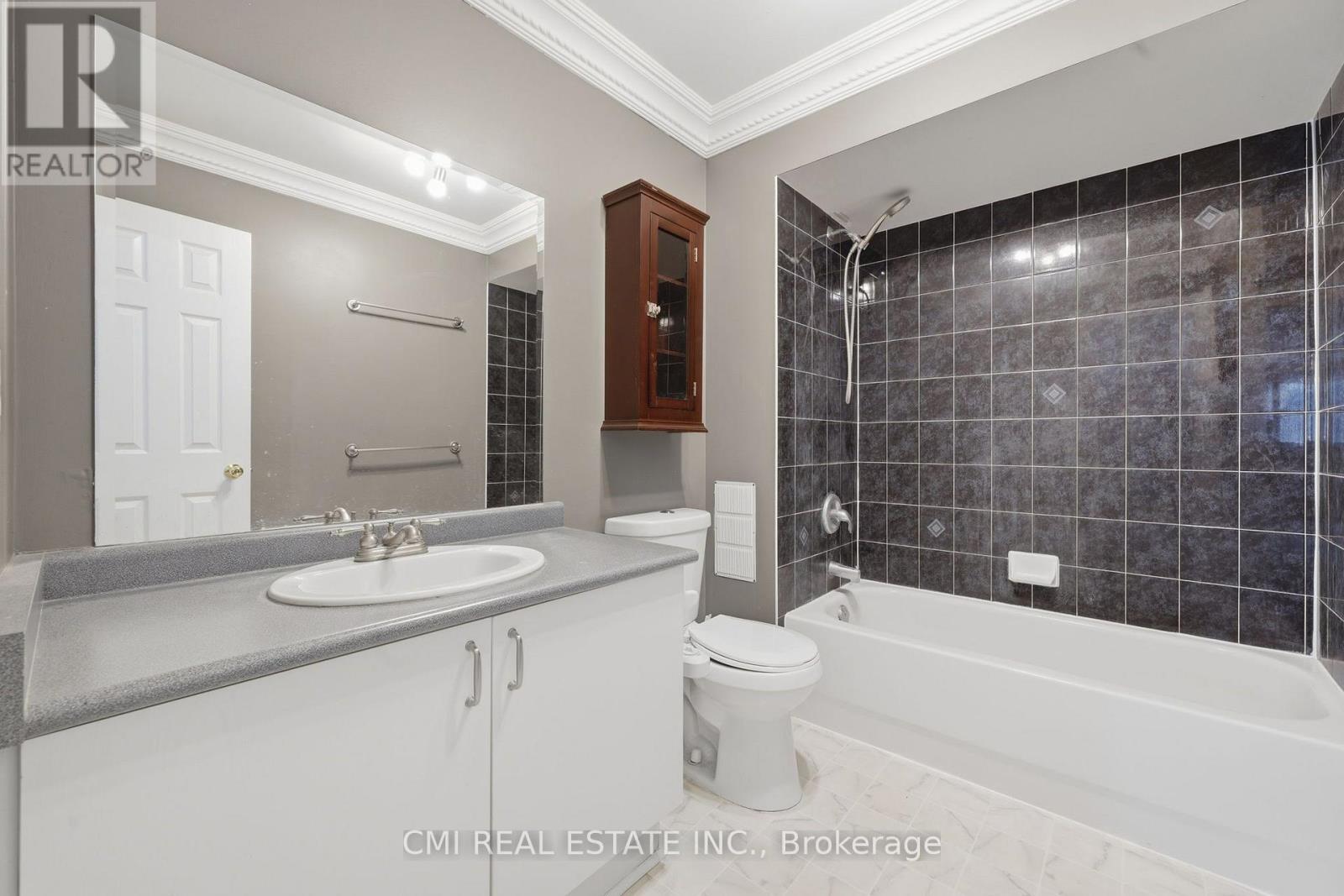 366 Marshall Crescent Property Photo 30