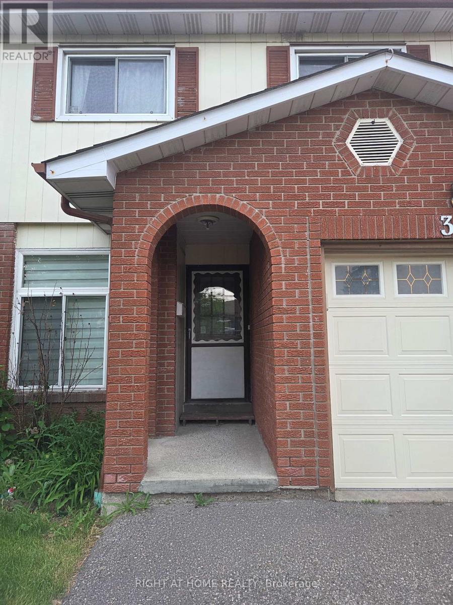 39 Hockley Path Property Photo 11