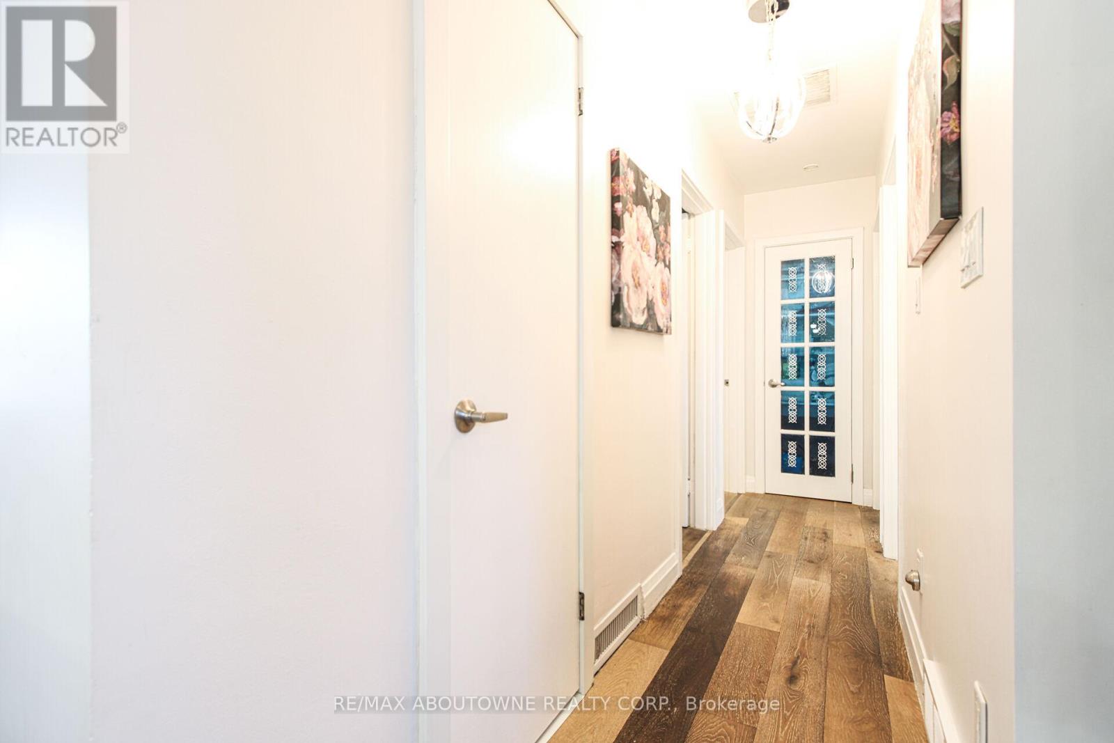 2105 Maplewood Drive Property Photo 24