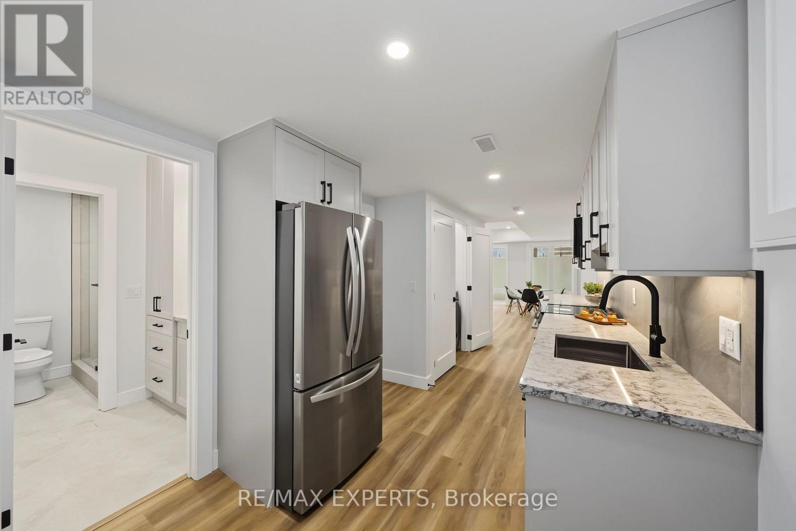 1062 Alexandra Avenue Property Photo 39