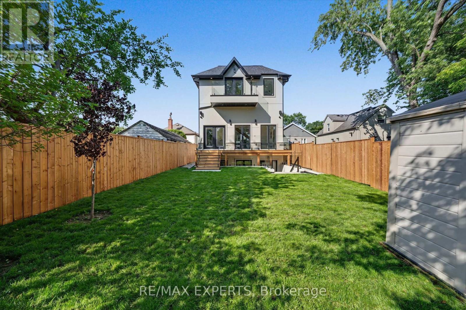 1062 Alexandra Avenue Property Photo 45
