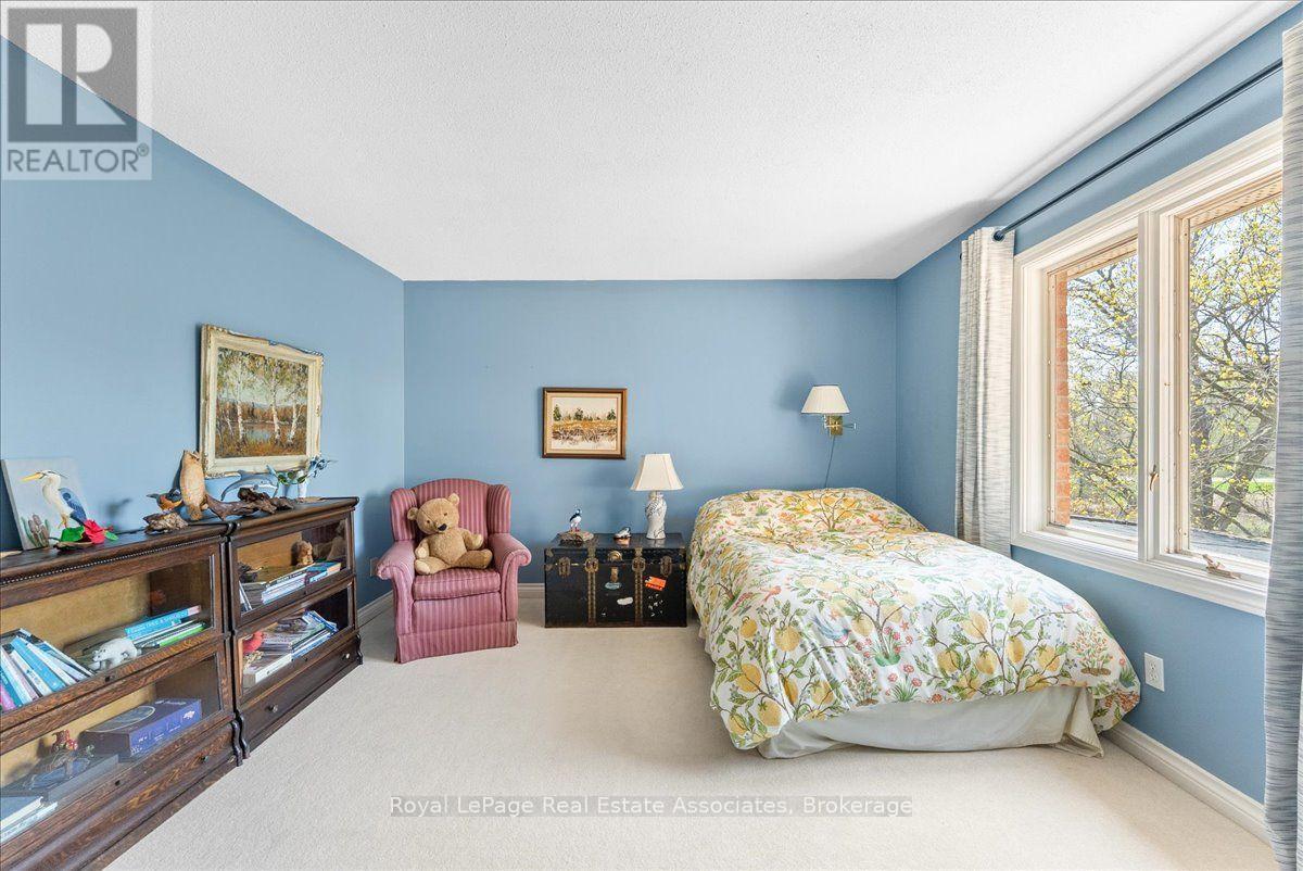4 Wolf Crescent Property Photo 25