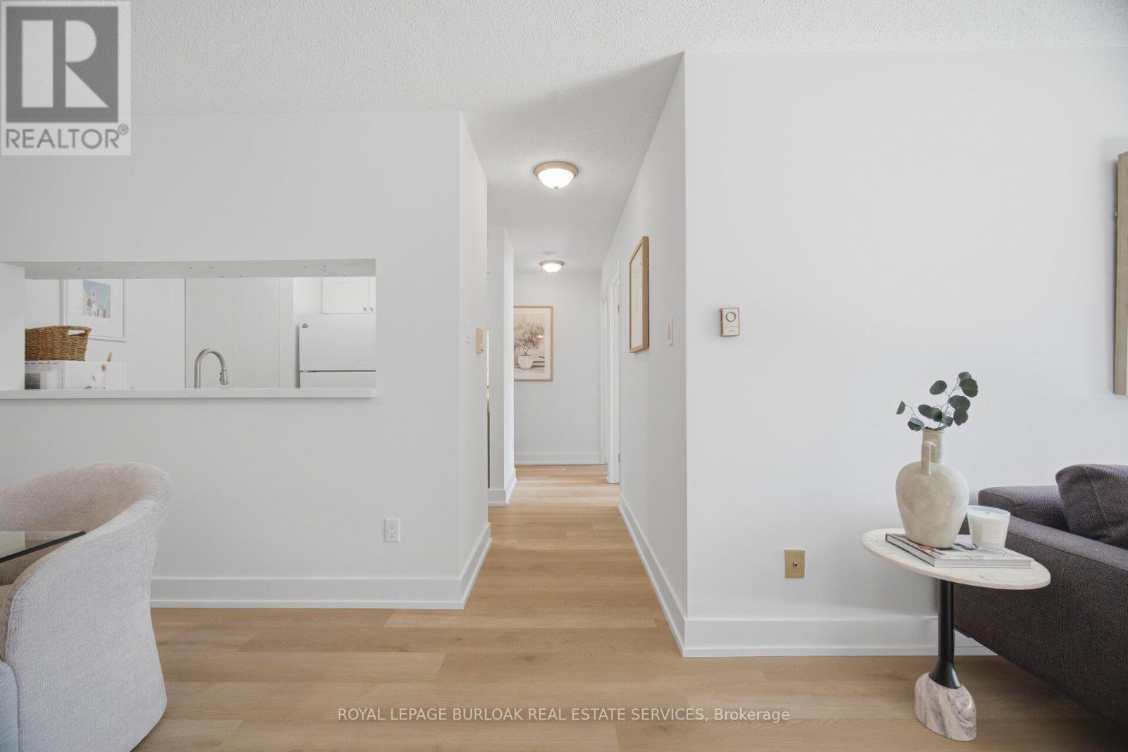 532 - 1450 Glen Abbey Gate Property Photo 16