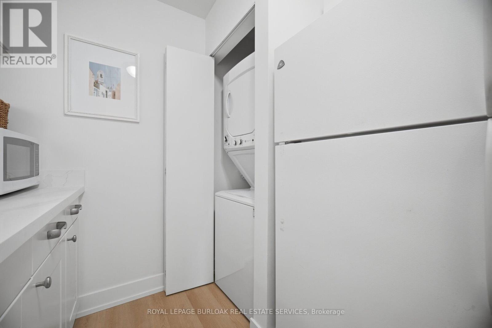 532 - 1450 Glen Abbey Gate Property Photo 28