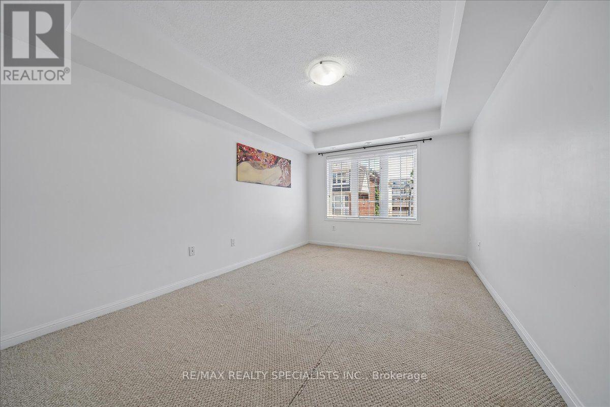 5 - 614 Shoreline Drive Property Photo 32