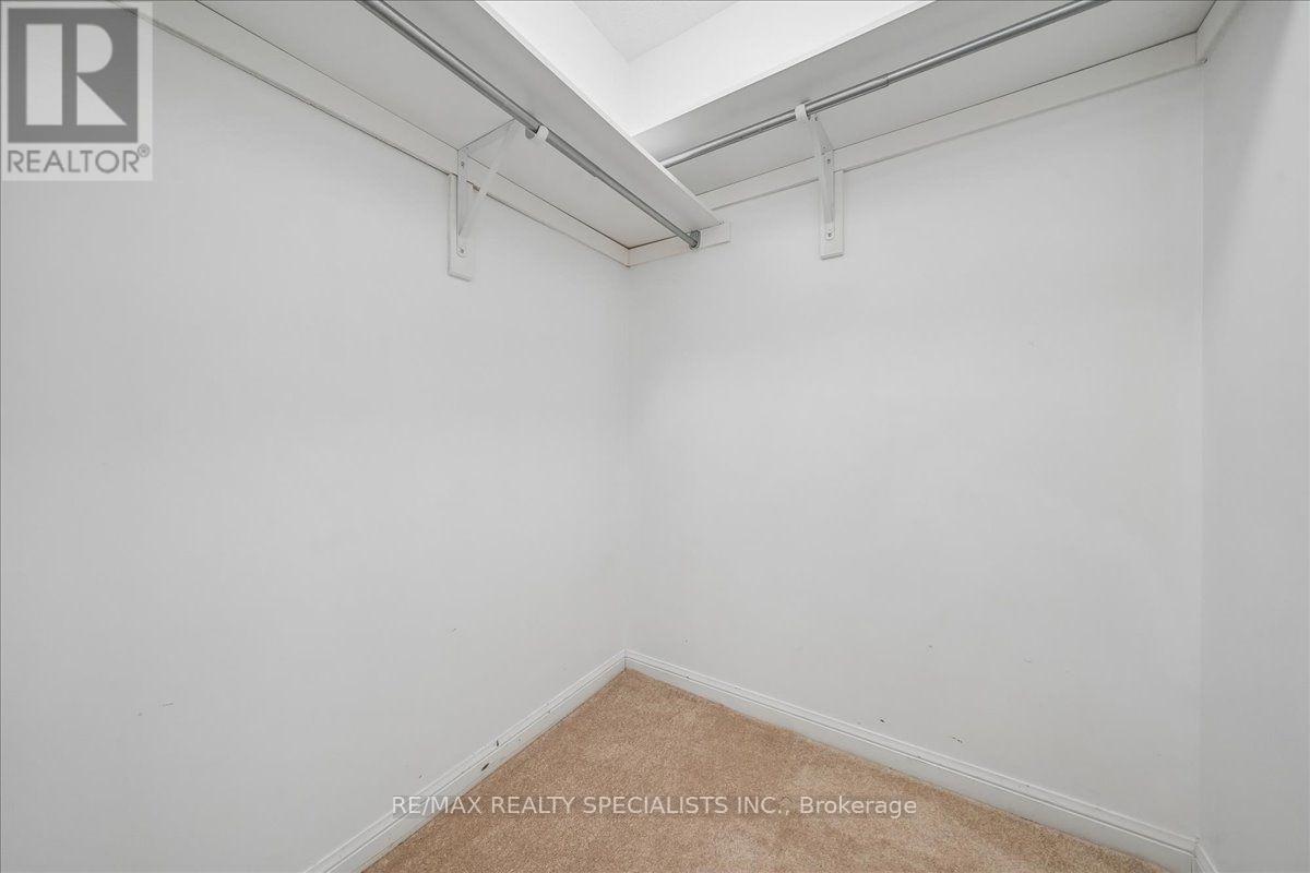 5 - 614 Shoreline Drive Property Photo 35