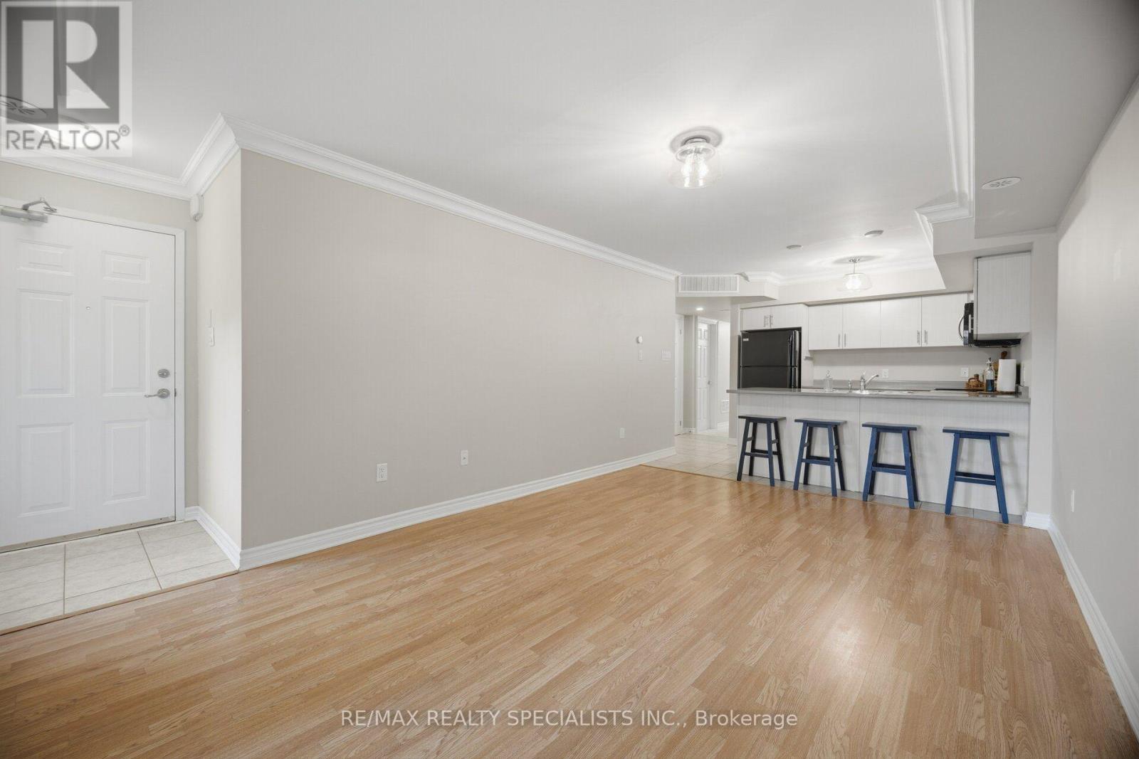 66 - 2441 Greenwich Drive Property Photo 11