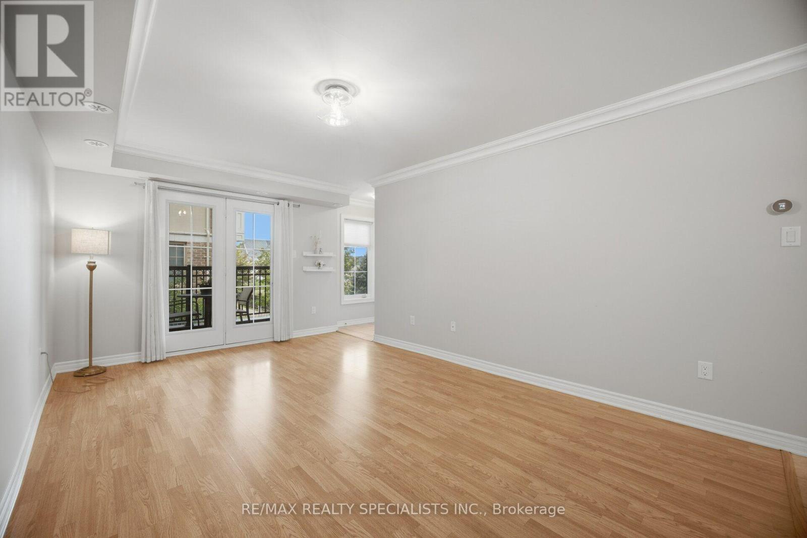 66 - 2441 Greenwich Drive Property Photo 12