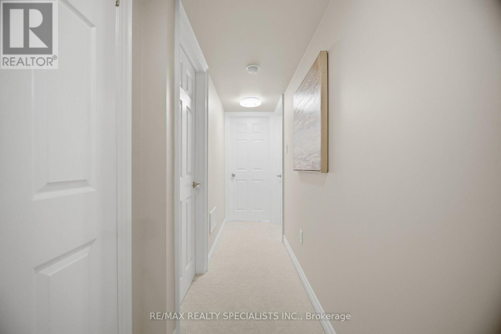 66 - 2441 Greenwich Drive Property Photo 18