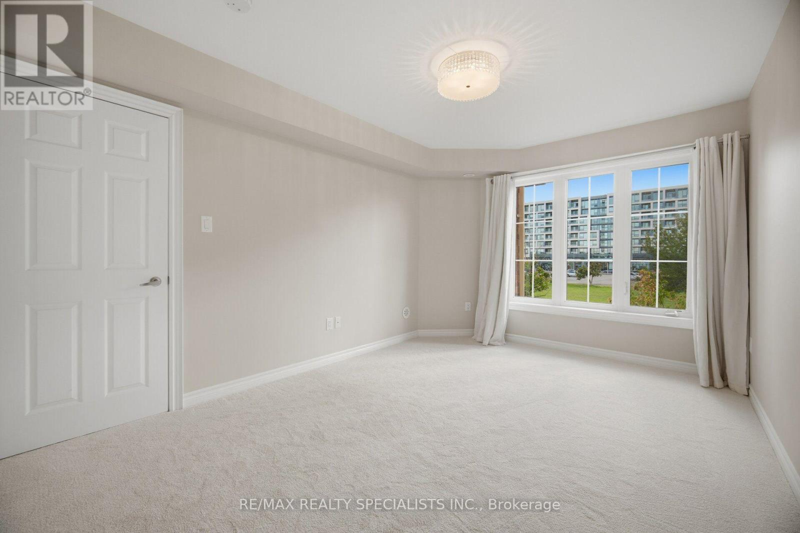 66 - 2441 Greenwich Drive Property Photo 22