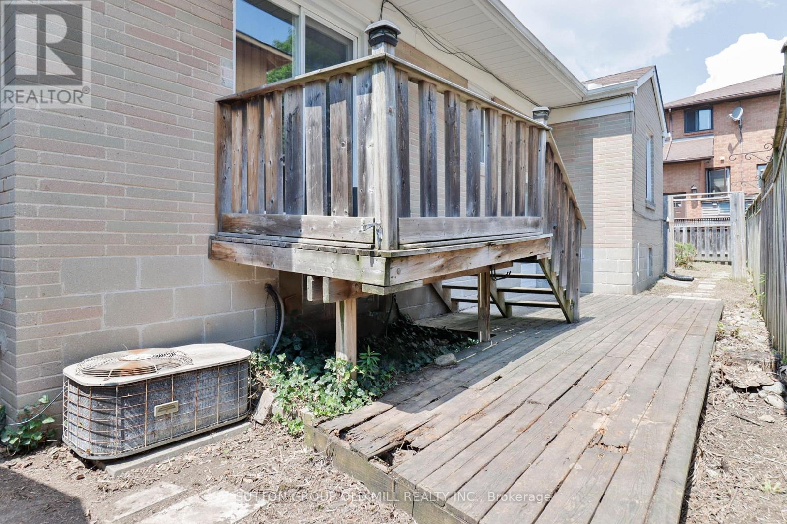 1 Penhale Drive Property Photo 11