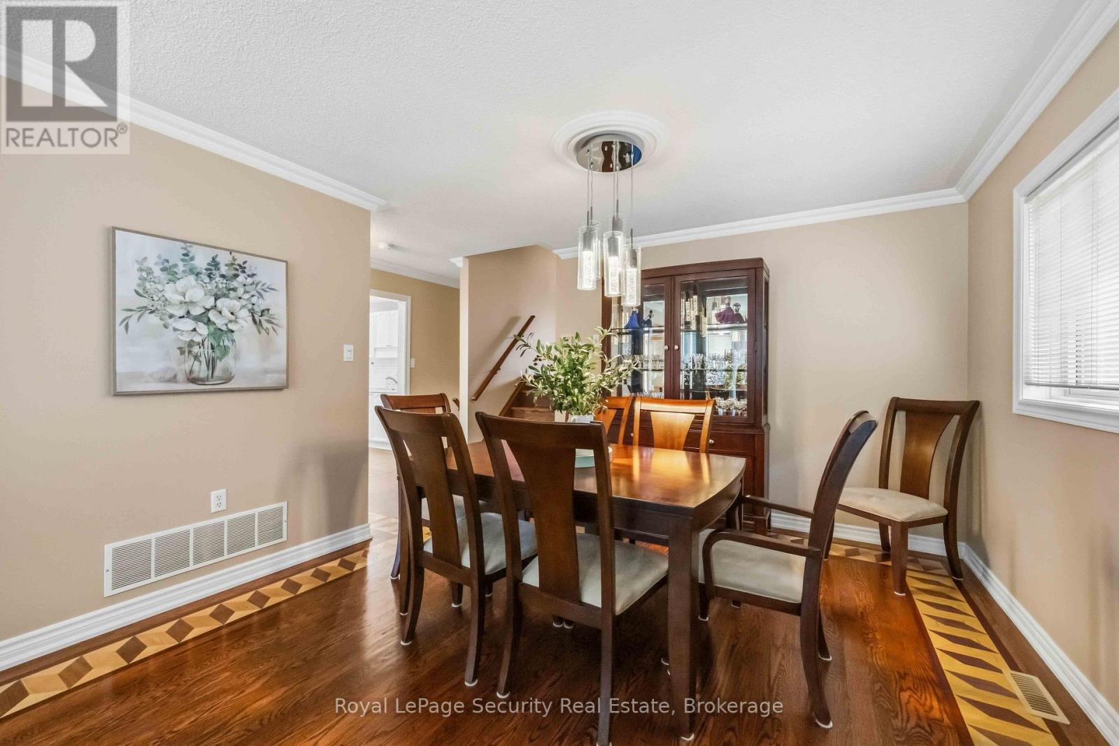 46 Birchway Place Property Photo 8