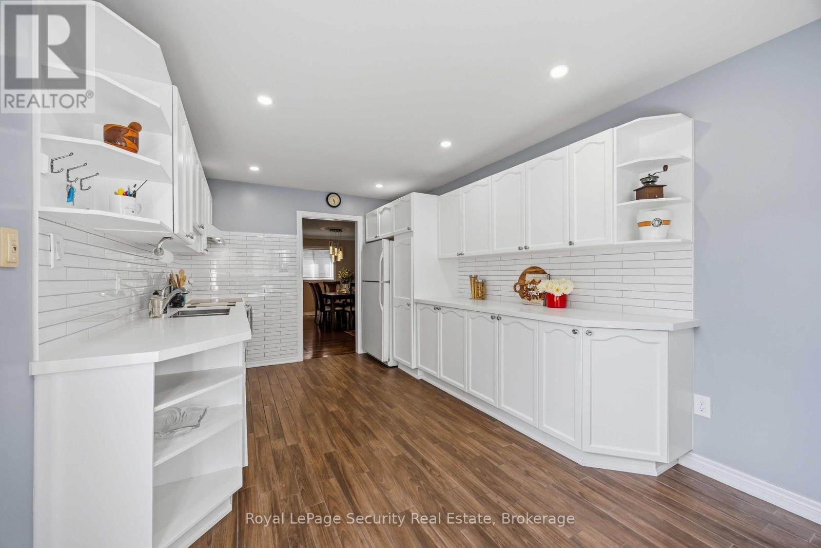 46 Birchway Place Property Photo 13