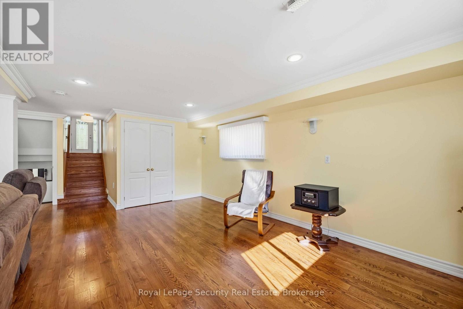 46 Birchway Place Property Photo 35